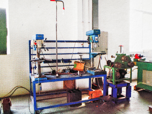 卓上ボール盤  / ZQ4125台式钻床